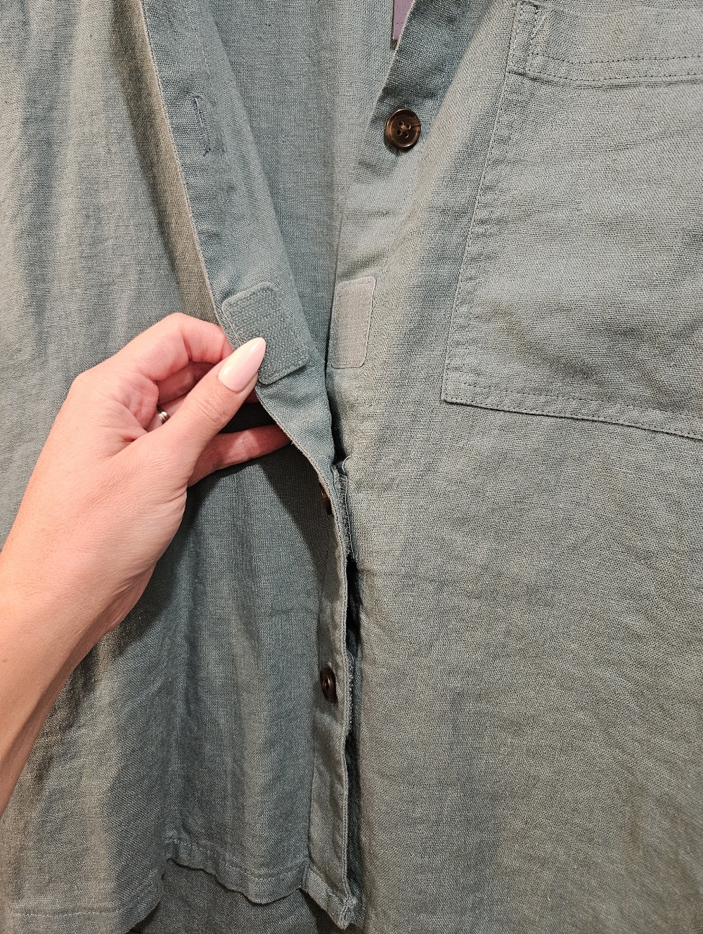 Universal Thread Light Teal Button-Down Shirt - Picture 3 of 5